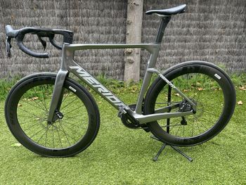 Used Merida REACTO 8000 2025 2025 Road & Gravel, Light Gray — image 2 of 8