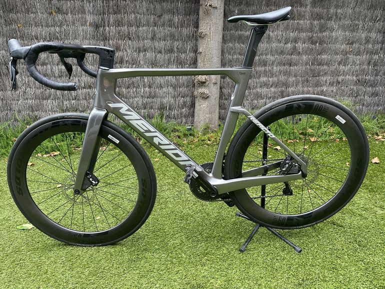 Used Merida REACTO 8000 2025 2025 Road & Gravel, Light Gray — image 2 of 8