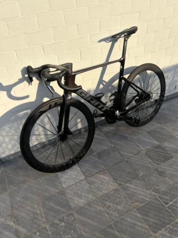 Used Giant Propel Advanced Pro 0-AXS 2027 2027 Road & Gravel, Black — image 11 of 12