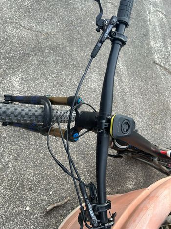 Used Trek Top Fuel 9.9 X0 AXS Gen 4 2025 2025 Mountainbike, Black, 29 — image 12 of 12