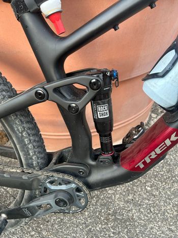 Used Trek Top Fuel 9.9 X0 AXS Gen 4 2025 2025 Mountainbike, Black, 29 — image 7 of 12