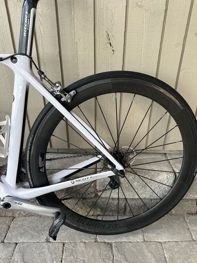 Used Scott Foil Shimano 105 2015 Road & Gravel, White — image 7 of 15