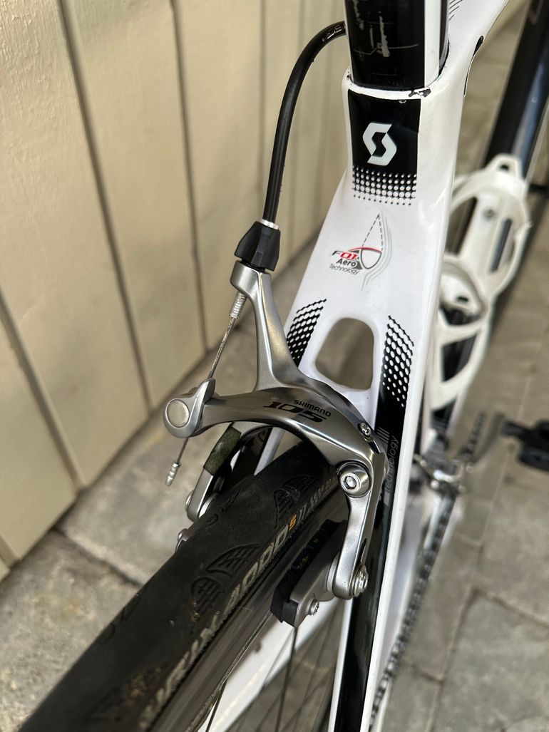 Used Scott Foil Shimano 105 2015 Road & Gravel, White — image 12 of 15