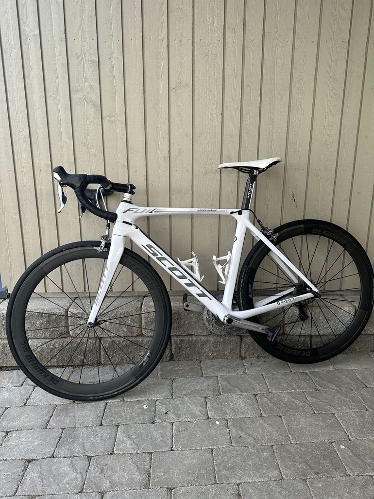 Used Scott Foil Shimano 105 2015 Road & Gravel, White — image 6 of 15