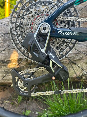 Używany Wilier Urta SLR SRAM XX SL EAGLE AXS T-TYPE 1X12S 2025 2025 Mountainbike — zdjęcie 5 z 17