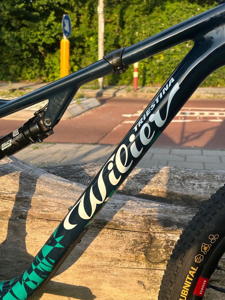 Używany Wilier Urta SLR SRAM XX SL EAGLE AXS T-TYPE 1X12S 2025 2025 Mountainbike — zdjęcie 3 z 17