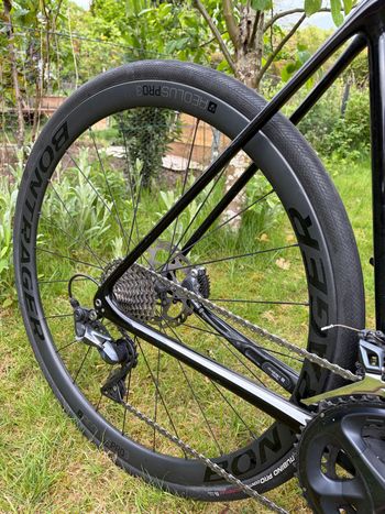 Używany Trek Émonda SL 6 Disc Pro 2020 2020 Road & Gravel — zdjęcie 8 z 10