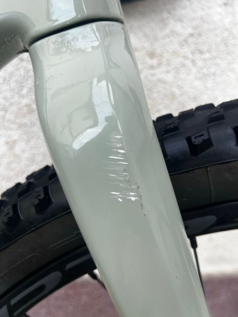 Used Giant Revolt, Advanced 2 2021 2021 Road & Gravel, Green — image 10 of 11