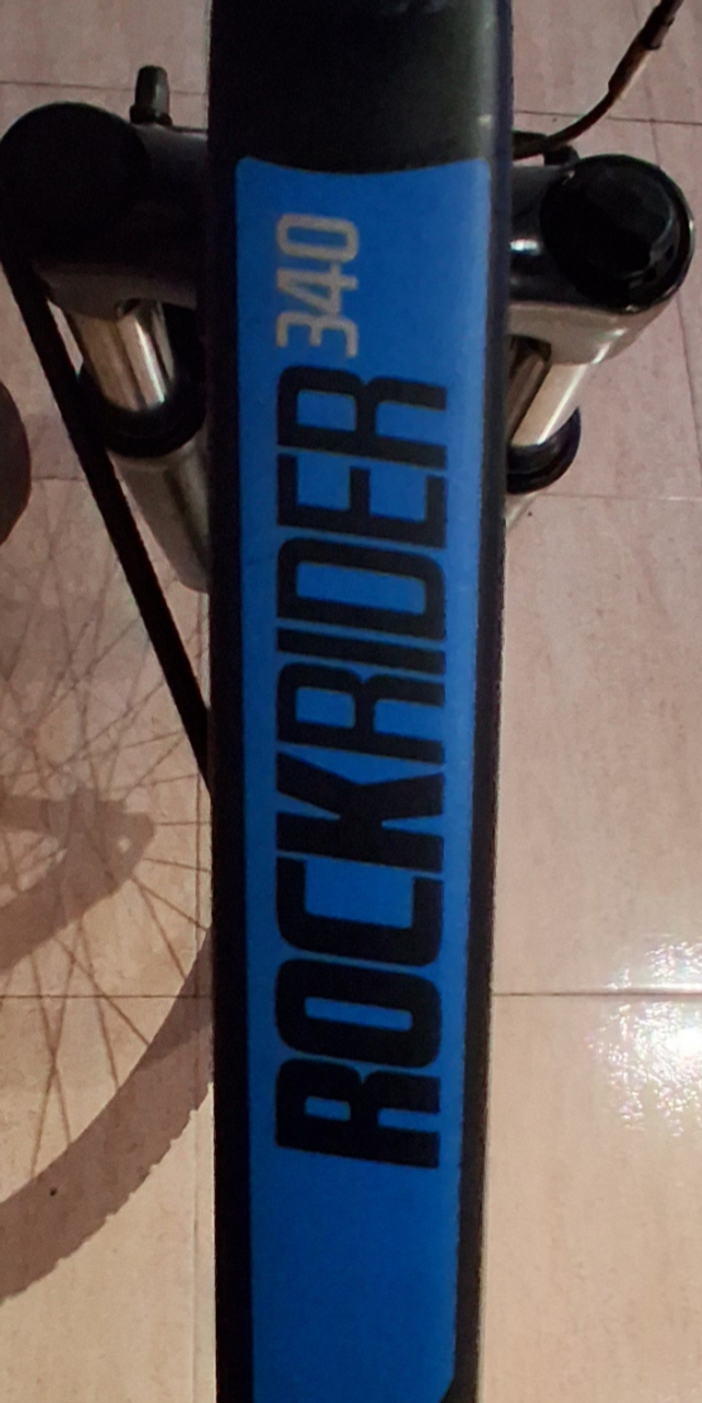 Gebrauchtes B’TWIN Custom Shimano Tourney 2019 Mountainbike, Hellgrau — Bild 7 von 10