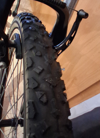 Gebrauchtes B’TWIN Custom Shimano Tourney 2019 Mountainbike, Hellgrau — Bild 5 von 10