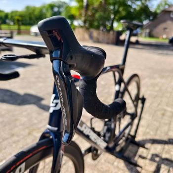 Used Lapierre Xelius Groupama FDJ 2024 Dura Ace 12 Speed DI2 | DT SWISS 2024 Road & Gravel, Blue — image 12 of 20