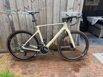 Used Scott Addict Gravel 10 2023 2023 Road & Gravel