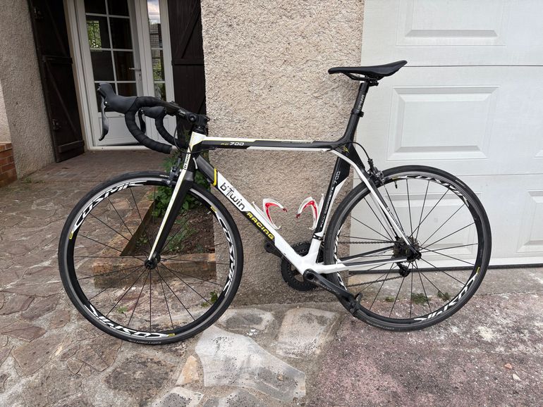 Použité Btwin Racing Custom Shimano Ultegra 2008 Road & Gravel — obrázek 2 z 5