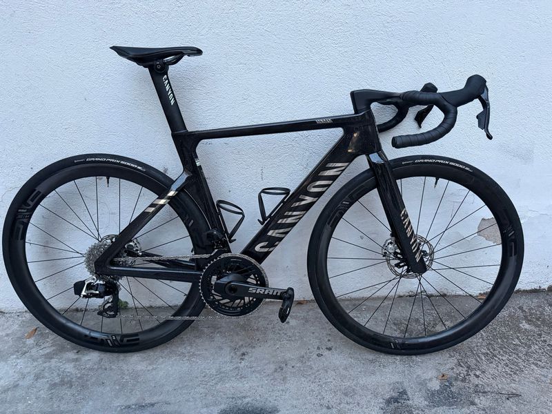 Używany Canyon Aeroad CFR AXS 2026 2026 Road & Gravel — zdjęcie 1 z 11