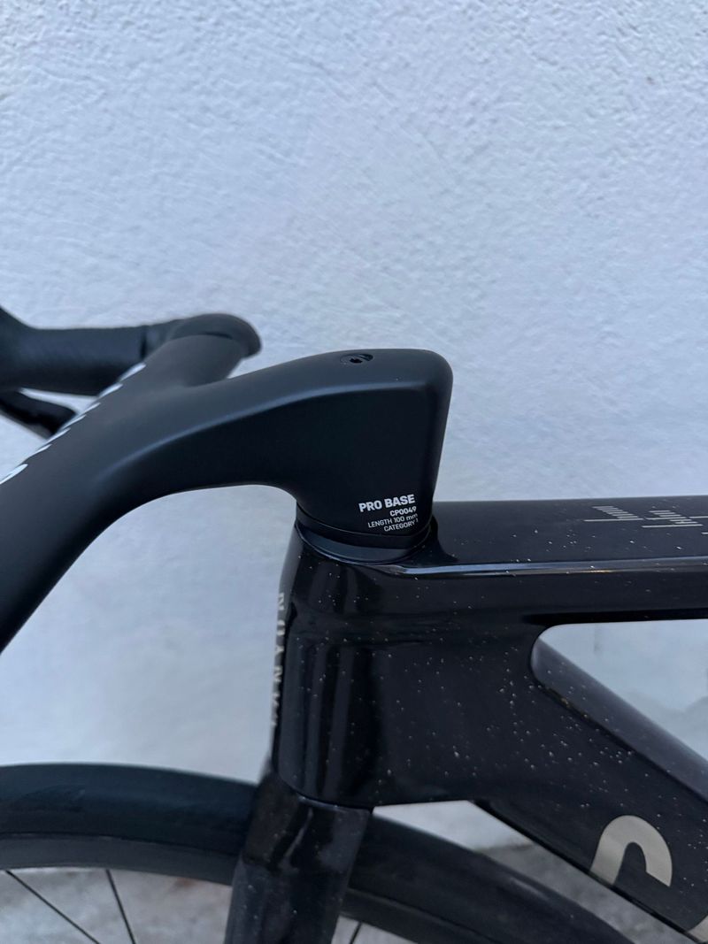 Używany Canyon Aeroad CFR AXS 2026 2026 Road & Gravel — zdjęcie 11 z 11