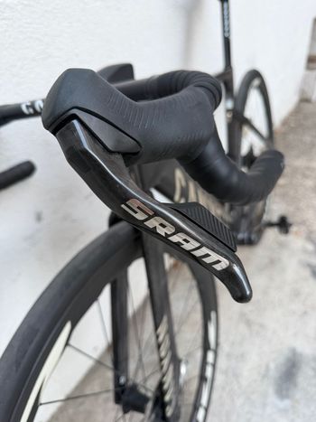 Used Canyon Aeroad CFR AXS 2026 2026 Road & Gravel, Black — image 12 of 15