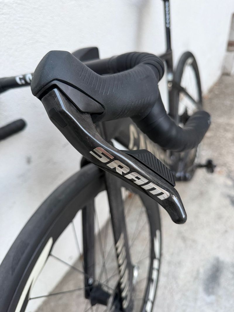 Używany Canyon Aeroad CFR AXS 2026 2026 Road & Gravel — zdjęcie 12 z 15