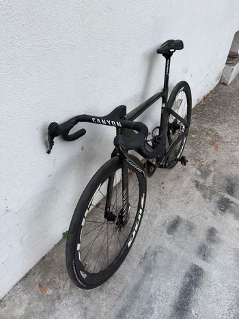 Used Canyon Aeroad CFR AXS 2026 2026 Road & Gravel, Black — image 13 of 15