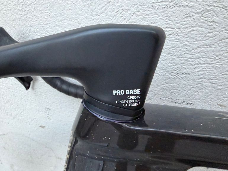 Used Canyon Aeroad CFR AXS 2026 2026 Road & Gravel, Black — image 15 of 15