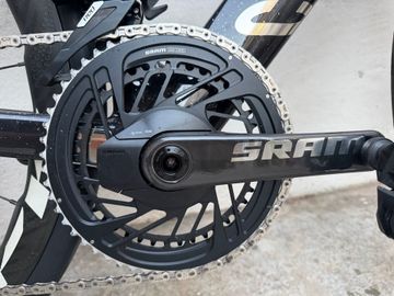 Używany Canyon Aeroad CFR AXS 2026 2026 Road & Gravel — zdjęcie 7 z 15