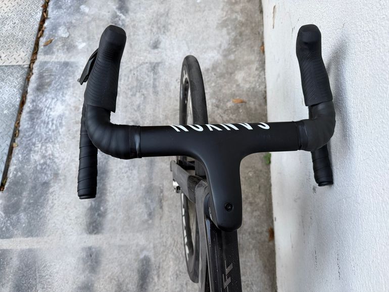 Used Canyon Aeroad CFR AXS 2026 2026 Road & Gravel, Black — image 11 of 15