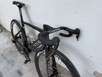 Used Canyon Aeroad CFR AXS 2026 2026 Road & Gravel, Black — image 3 of 15