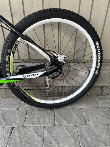 Použité Scott Scale 50 2012 Mountainbike — obrázek 9 z 13