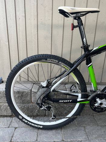 Używany Scott Scale 50 2012 Mountainbike — zdjęcie 2 z 13