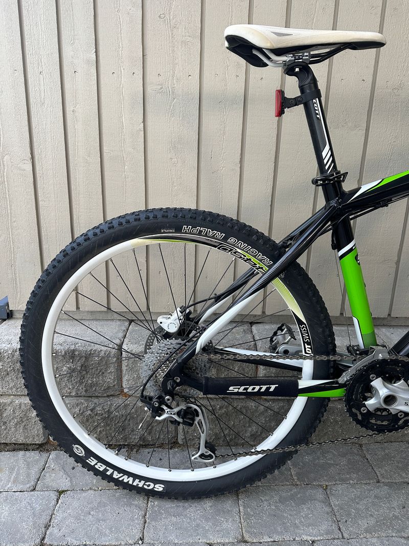 Použité Scott Scale 50 2012 Mountainbike — obrázek 2 z 13
