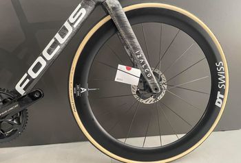 Brugt Focus IZALCO MAX 9.9 2026 2026 Road & Gravel — billede 3 af 4