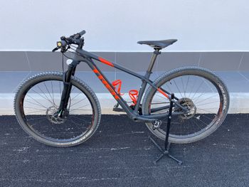 Gebrauchtes Trek Procaliber 9.7 2018 2018 Mountainbike, Hellgrau, 27.5, 29 — Bild 2 von 13