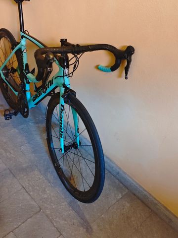 Używany Bianchi Oltre Shimano Dura Ace 2019 Road & Gravel — zdjęcie 4 z 7