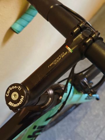 Używany Bianchi Oltre Shimano Dura Ace 2019 Road & Gravel — zdjęcie 5 z 7