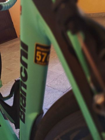 Używany Bianchi Oltre Shimano Dura Ace 2019 Road & Gravel — zdjęcie 6 z 7