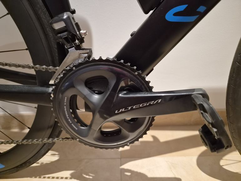 Použité Canyon Speedmax WMN CF 8.0 Di2 2019 2019 Road & Gravel — obrázek 3 z 6