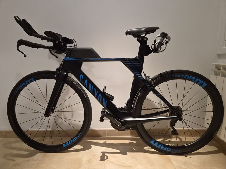 Použité Canyon Speedmax WMN CF 8.0 Di2 2019 2019 Road & Gravel — obrázek 2 z 6