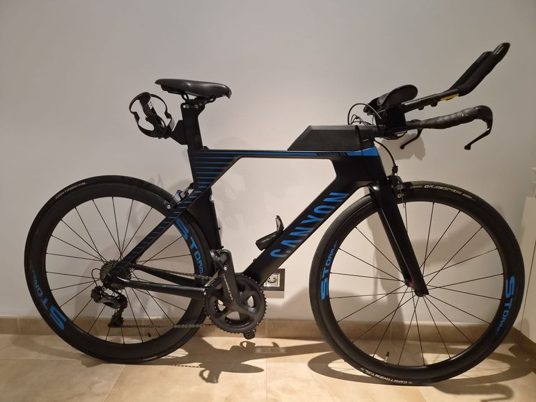 Použité Canyon Speedmax WMN CF 8.0 Di2 2019 2019 Road & Gravel — obrázek 1 z 6