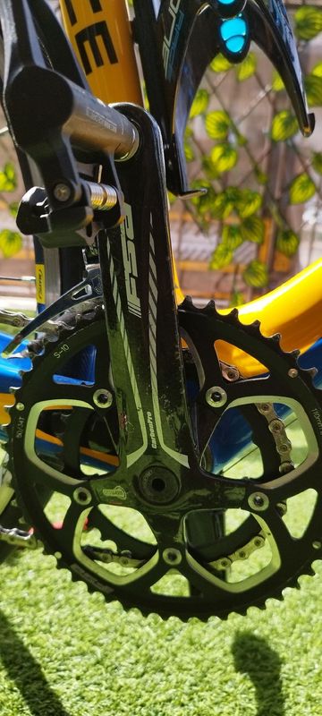 Used Pinarello Prince Shimano 105 2009 Road & Gravel, Blue — image 9 of 17