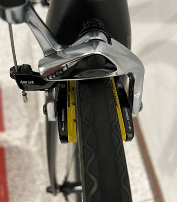 Used Scott Addict 20 Sram Red Axs Elettronico 2019 Road & Gravel, Black — image 11 of 14