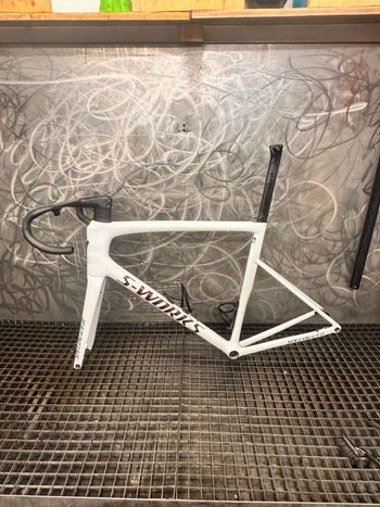 Použité Specialized S-Works Tarmac SL8 - Shimano Dura-Ace Di2 2026 Frameset 2026 Road & Gravel — obrázek 3 z 4