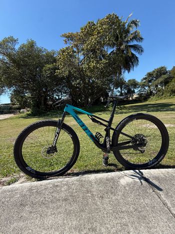 Used BMC Fourstroke 01 ONE 2023 2023 Mountainbike, Blue, 29 — image 6 of 10