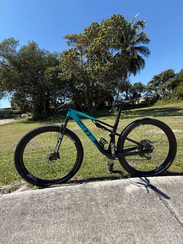 Used BMC Fourstroke 01 ONE 2023 2023 Mountainbike, Blue, 29 — image 6 of 10