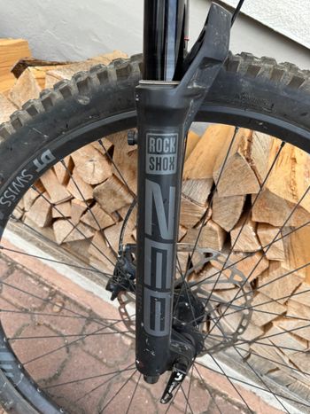 Used Canyon Torque 6 2025 2025 Mountainbike, Light Gray, 29, 27.5 — image 9 of 28