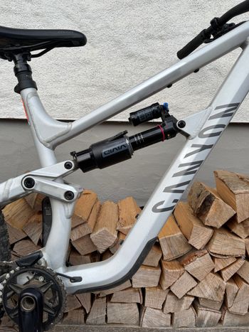 Used Canyon Torque 6 2025 2025 Mountainbike, Light Gray, 29, 27.5 — image 6 of 28