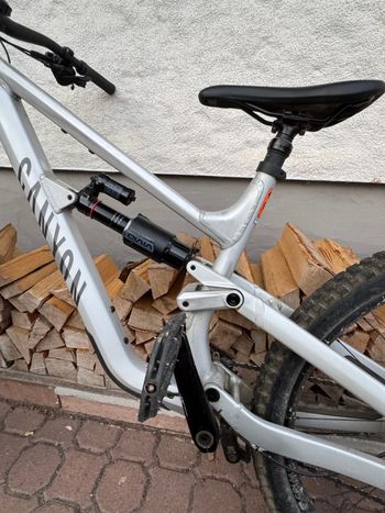 Used Canyon Torque 6 2025 2025 Mountainbike, Light Gray, 29, 27.5 — image 4 of 28