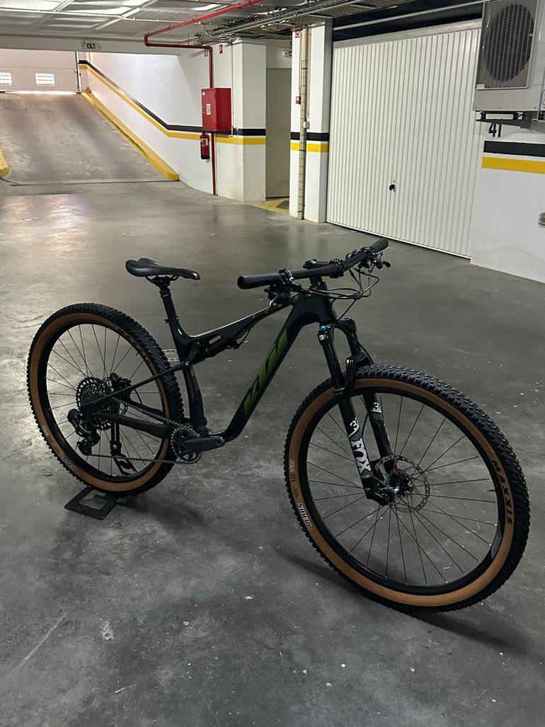 Brugt KTM SCARP MT ELITE AXS 2022 2022 Mountainbike — billede 1 af 12
