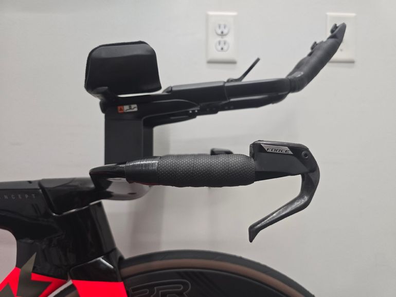 Used Trek Speed Concept SLR 7 AXS 2026 2026 Road & Gravel, Red — image 8 of 19