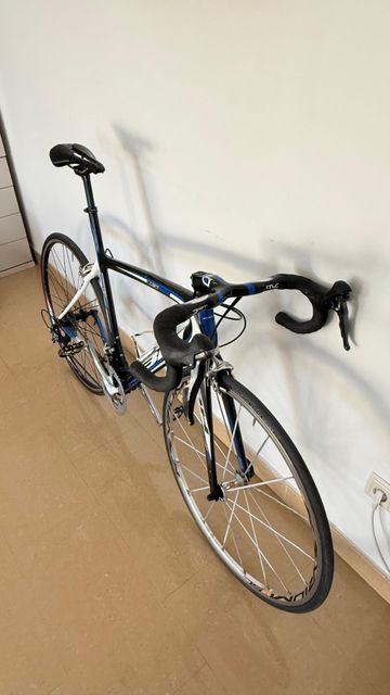 Použité BH ATOMe Shimano Tiagra 2015 Road & Gravel — obrázek 3 z 8