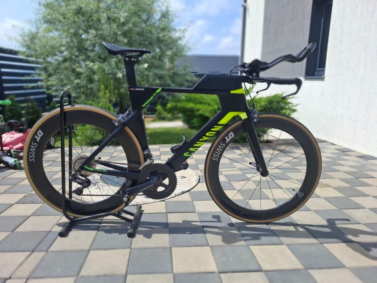 Używany Canyon Speedmax CF 8.0 Di2 2019 2019 Road & Gravel — zdjęcie 1 z 7