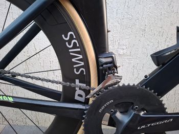Używany Canyon Speedmax CF 8.0 Di2 2019 2019 Road & Gravel — zdjęcie 6 z 7
